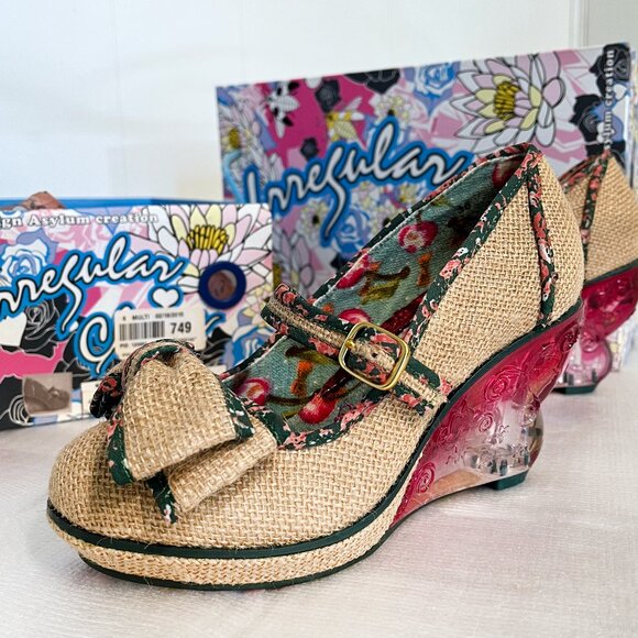 NIB Irregular Choice Mutiny Wedge Heels - Size EU 36 - Picture 1 of 6